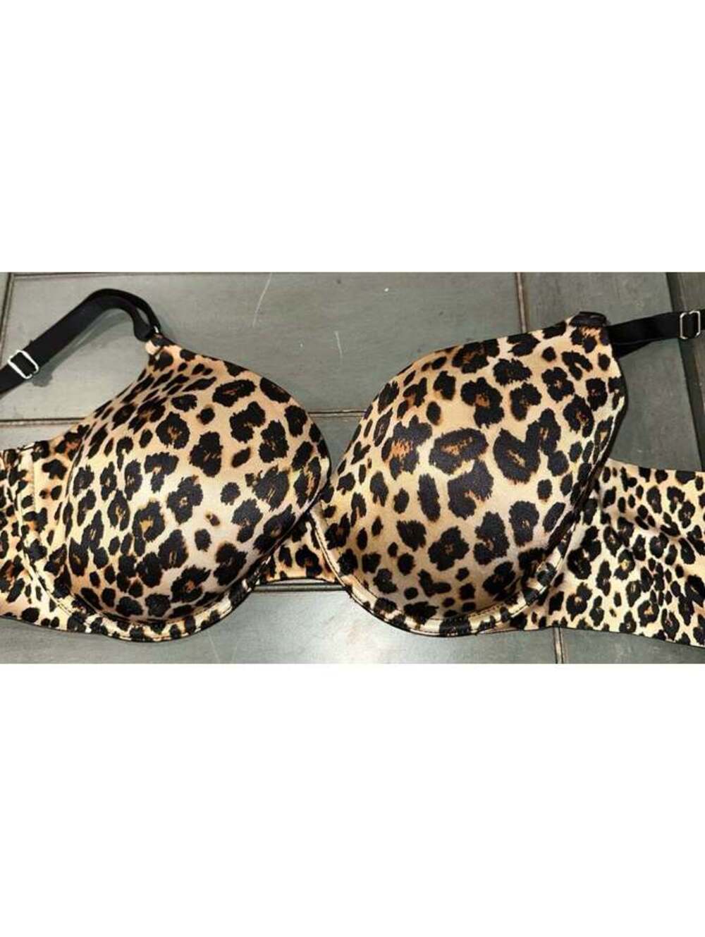 Secret treasures animal print bra size 36 c